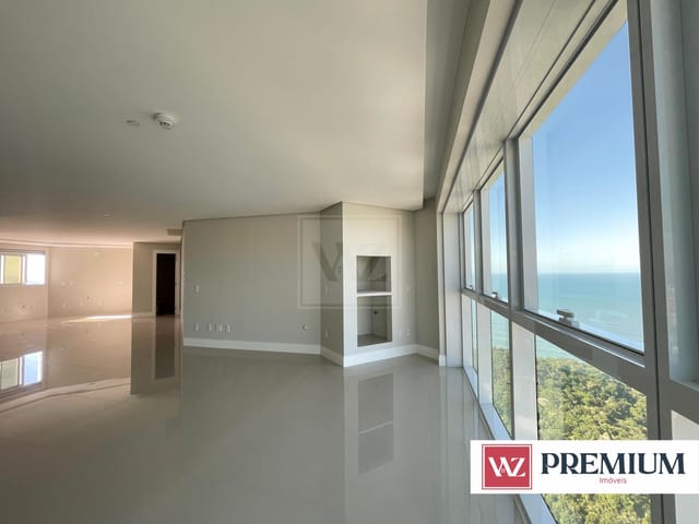 Apartamento com 170m² 3 quartos e 3 banheiros, à venda, no bairro Pioneiros em Balneário Camboriú