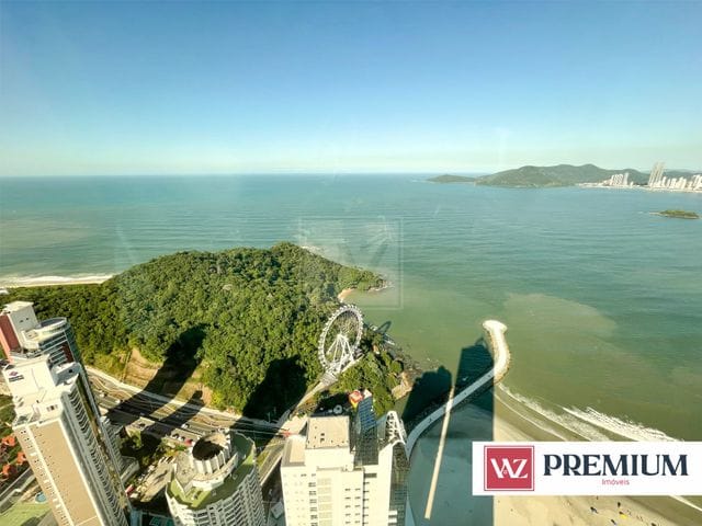 Apartamento com 170m² 3 quartos e 3 banheiros, à venda, no bairro Pioneiros em Balneário Camboriú