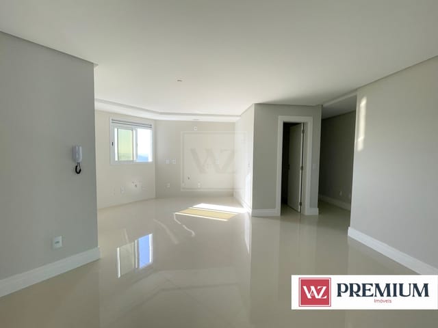 Apartamento com 170m² 3 quartos e 3 banheiros, à venda, no bairro Pioneiros em Balneário Camboriú