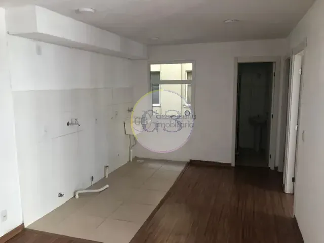 Apartamento 2 quartos e 1 banheiro, à venda ou para alugar, no bairro Centro em Pelotas