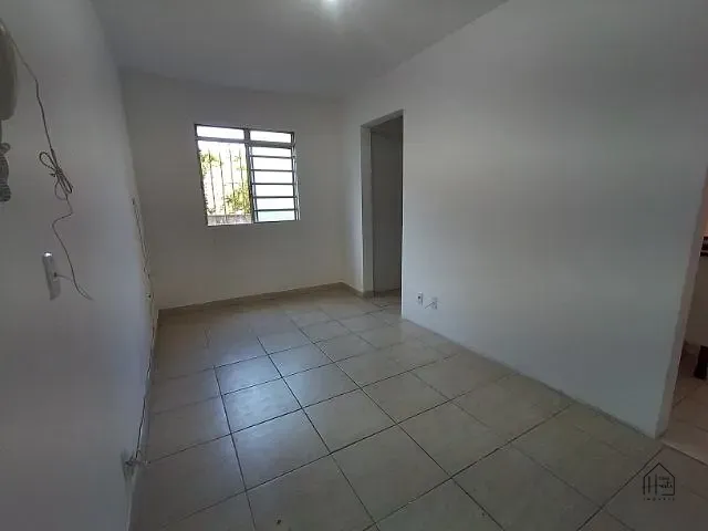Apartamento com 48m² 2 quartos e 1 banheiro, para alugar, no bairro Jardim Arco-Íris em Cotia