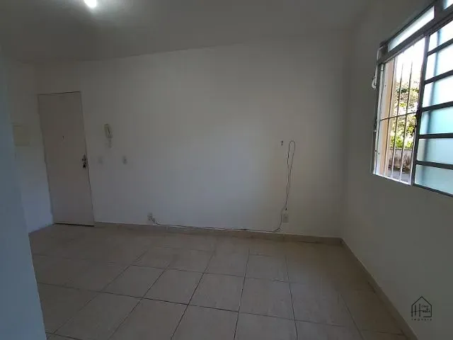 Apartamento com 48m² 2 quartos e 1 banheiro, para alugar, no bairro Jardim Arco-Íris em Cotia