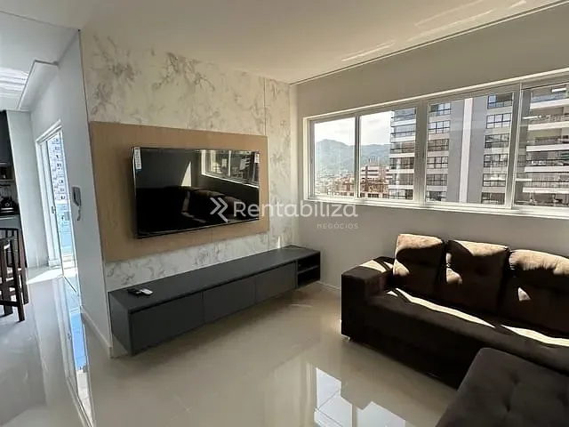 Apartamento 3 quartos e 4 banheiros, à venda, no bairro Meia Praia em Itapema