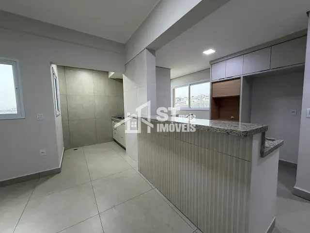 Apartamento com 126m² 2 quartos e 1 banheiro, para alugar, no bairro Centro em Andradas