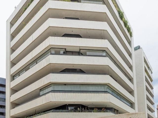 Apartamento 4 quartos e 2 banheiros, à venda, no bairro Bessa em João Pessoa