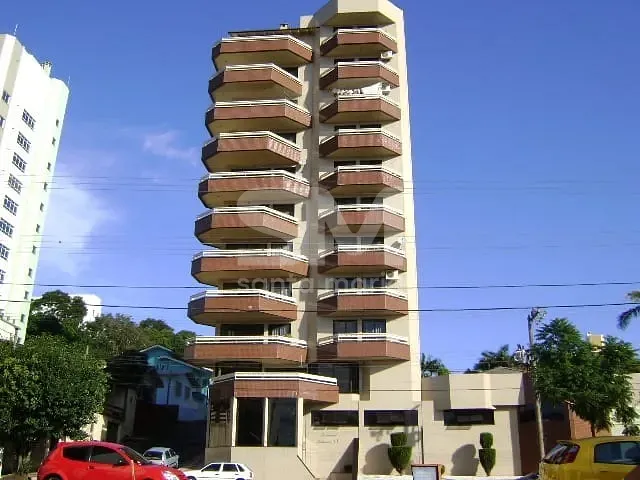 Apartamento com 263m² 3 quartos e 1 banheiro, à venda, no bairro Centro em Chapecó