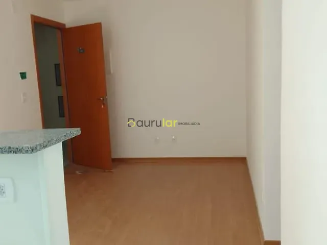 Apartamento 2 quartos e 1 banheiro, para alugar, no bairro Jardim Godoy em Bauru