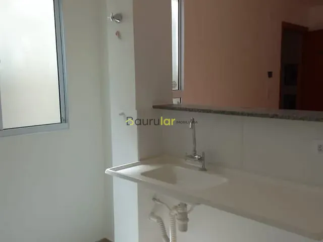 Apartamento 2 quartos e 1 banheiro, para alugar, no bairro Jardim Godoy em Bauru