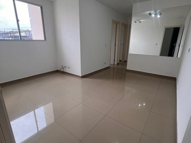 Apartamento 2 quartos e 1 banheiro, à venda, no bairro Vila Urupês em Suzano