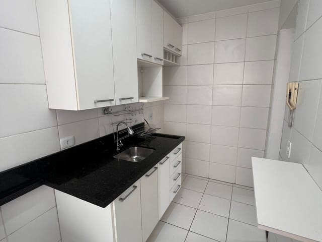 Apartamento 2 quartos e 1 banheiro, à venda, no bairro Vila Urupês em Suzano