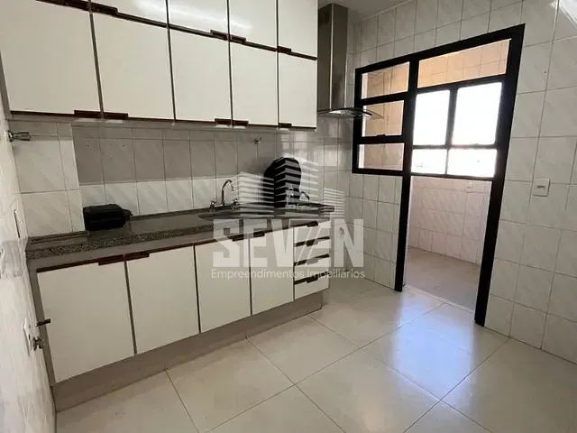 Apartamento com 103m² 3 quartos e 2 banheiros, à venda, no bairro Vila Cidade Universitária em Bauru