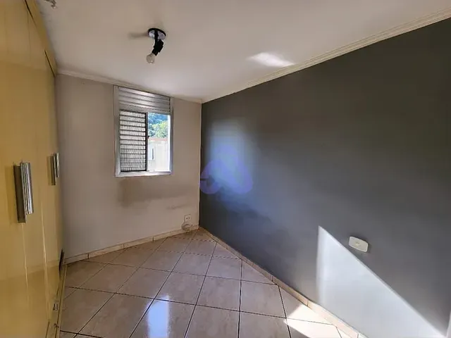 Apartamento 2 quartos e 1 banheiro, à venda, no bairro Conjunto Habitacional Juscelino Kubitschek em São Paulo