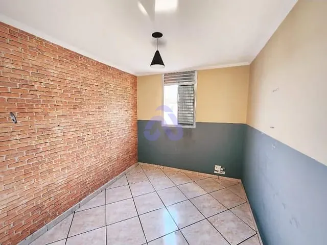 Apartamento 2 quartos e 1 banheiro, à venda, no bairro Conjunto Habitacional Juscelino Kubitschek em São Paulo