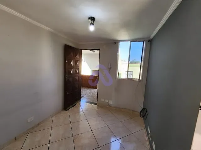 Apartamento 2 quartos e 1 banheiro, à venda, no bairro Conjunto Habitacional Juscelino Kubitschek em São Paulo