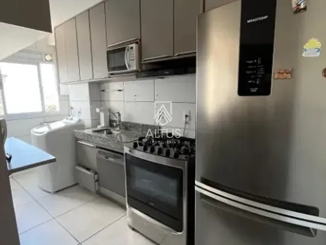 Apartamento 2 quartos e 1 banheiro, à venda, no bairro Cassange em Salvador