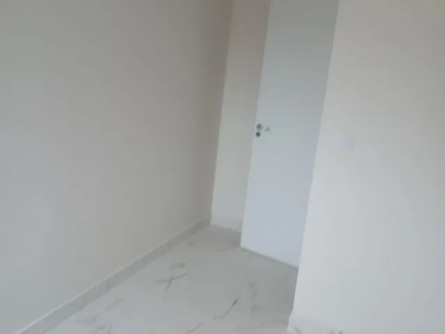 Apartamento 2 quartos e 1 banheiro, à venda, no bairro Vila Camilópolis em Santo André