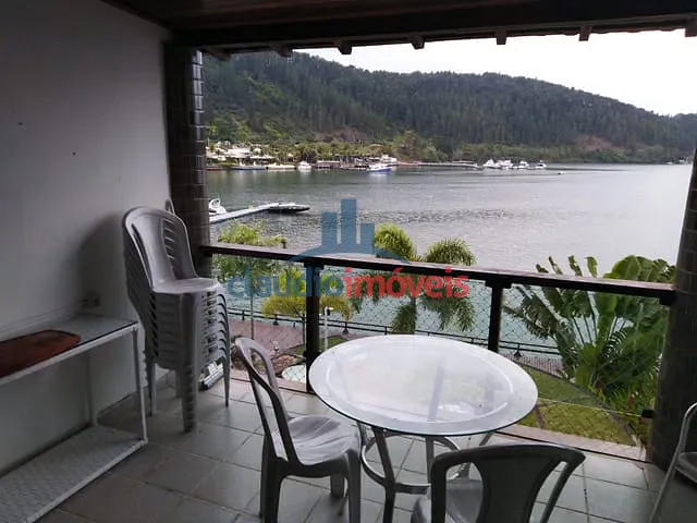 Apartamento 2 quartos e 1 banheiro, à venda ou para alugar, no bairro Pontal (Cunhambebe) em Angra dos Reis