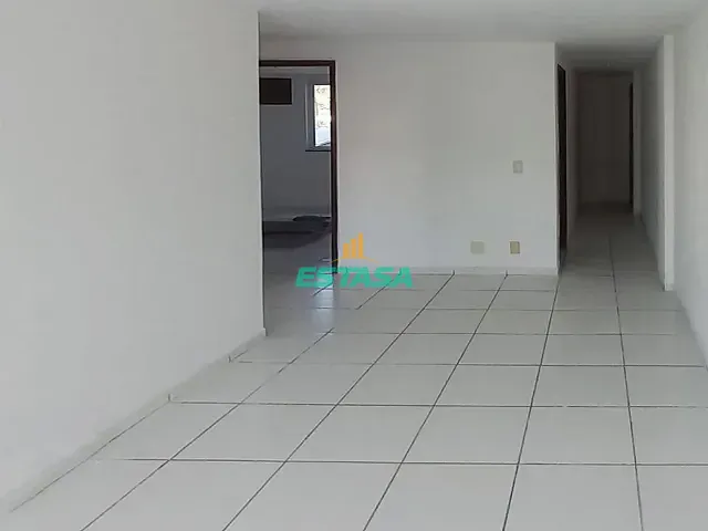 Apartamento 2 quartos e 1 banheiro, à venda, no bairro Curicica em Rio de Janeiro