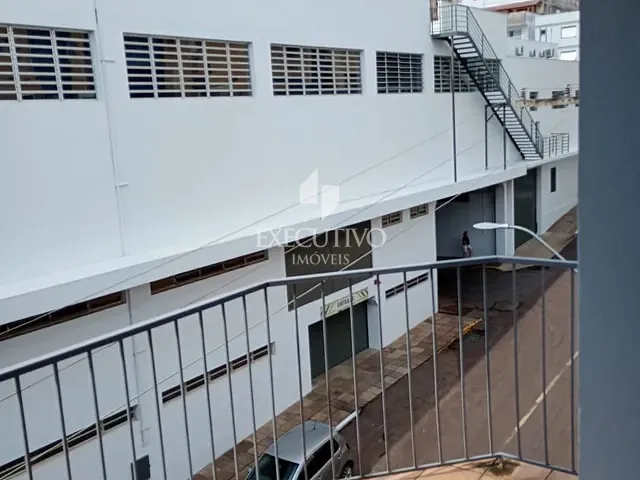 Apartamento com 108m² 2 quartos e 2 banheiros, à venda ou para alugar, no bairro Centro em Arroio Do Meio