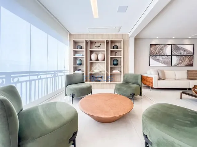 Apartamento com 296m² 4 quartos e 6 banheiros, à venda, no bairro Anhangabaú em Jundiaí