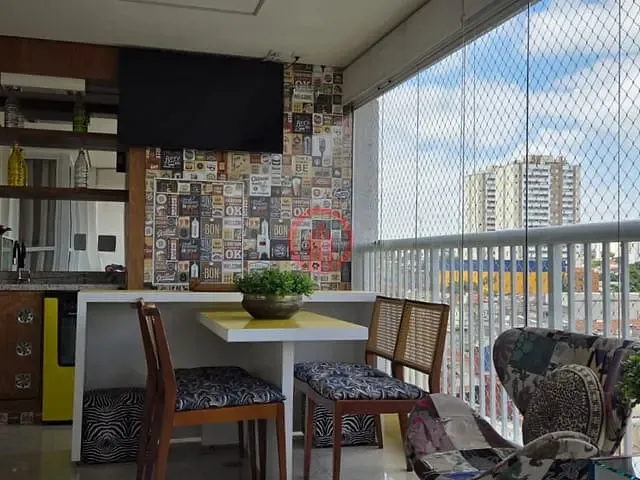 Apartamento 3 quartos e 2 banheiros, à venda, no bairro Tatuapé em São Paulo