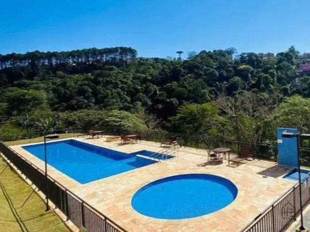 Apartamento com 55m² 2 quartos e 1 banheiro, para alugar, no bairro Jardim Petrópolis em Cotia