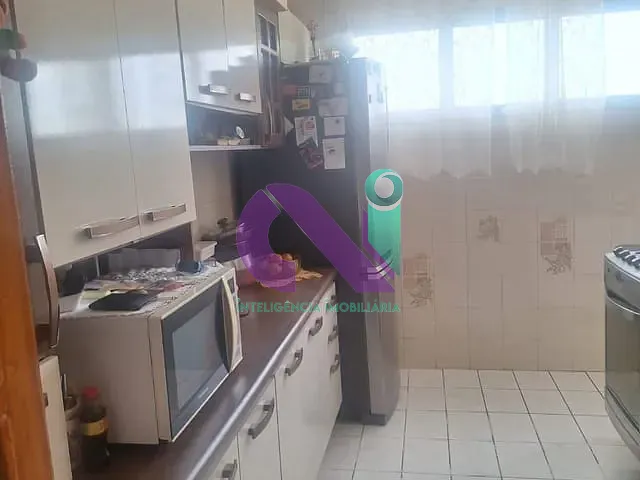 Apartamento 3 quartos e 2 banheiros, à venda, no bairro I.A.P.I. em Osasco