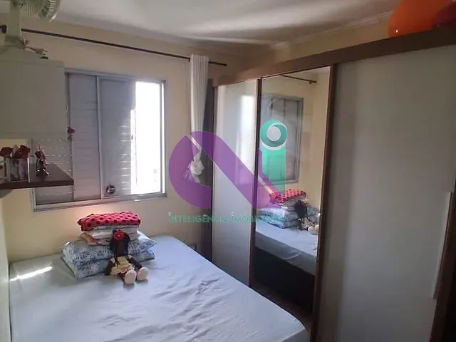 Apartamento 3 quartos e 2 banheiros, à venda, no bairro I.A.P.I. em Osasco