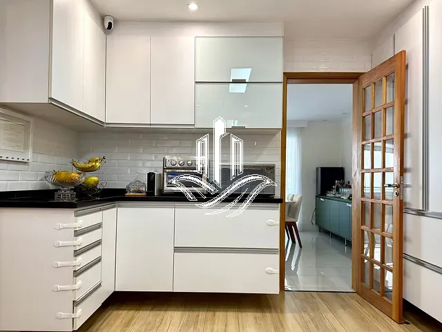 Apartamento com 243m² 3 quartos e 5 banheiros, à venda, no bairro Vila Gertrudes em São Paulo