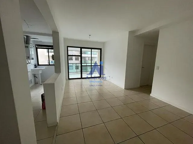 Apartamento com 83m² 3 quartos e 2 banheiros, para alugar, no bairro Recreio dos Bandeirantes em Rio de Janeiro