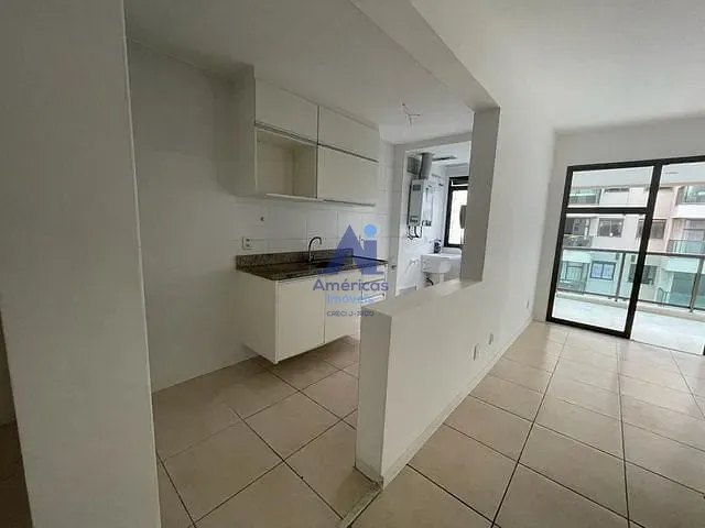 Apartamento com 83m² 3 quartos e 2 banheiros, para alugar, no bairro Recreio dos Bandeirantes em Rio de Janeiro