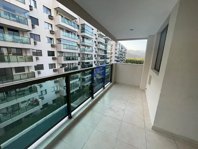 Apartamento com 83m² 3 quartos e 2 banheiros, para alugar, no bairro Recreio dos Bandeirantes em Rio de Janeiro