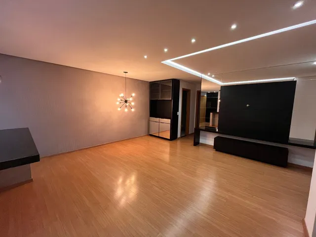 Apartamento com 105m² 2 quartos e 2 banheiros, à venda, no bairro Gleba Palhano em Londrina
