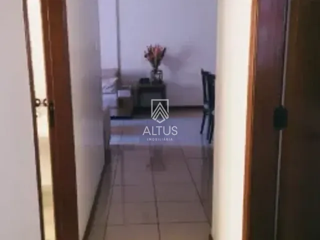 Apartamento 3 quartos e 1 banheiro, à venda, no bairro Candeal em Salvador