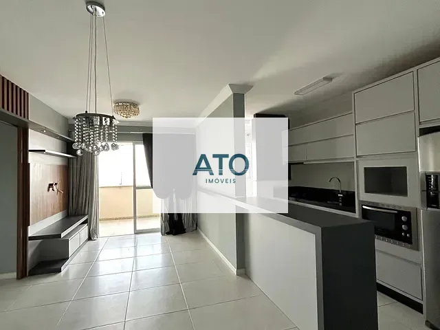 Apartamento 2 quartos e 2 banheiros, à venda ou para alugar, no bairro Centro em Tijucas