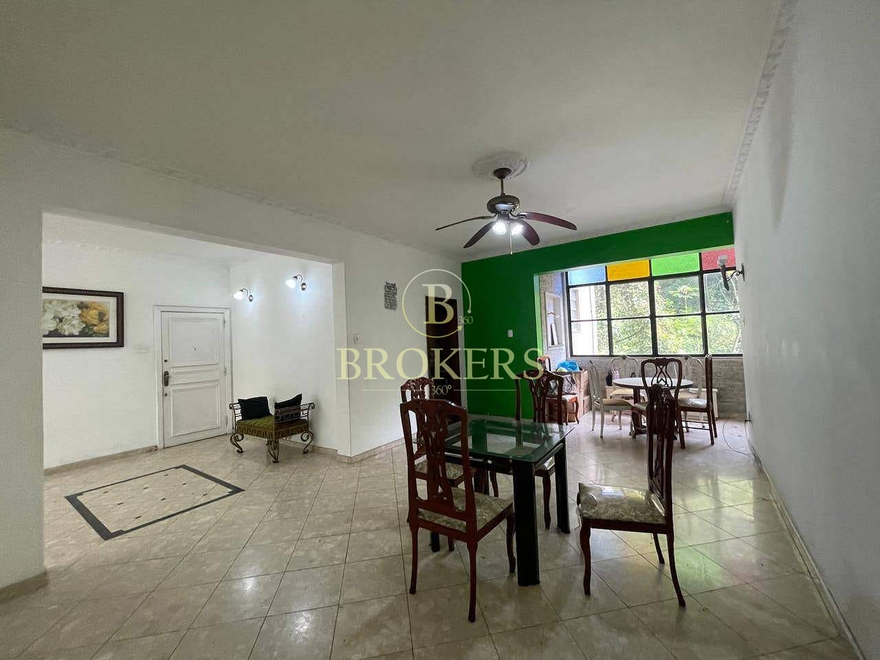 Apartamento à venda, Localização privilegiada! Em frente à Praça e à estação de metrô, Copacabana, Rio de Janeiro, RJ