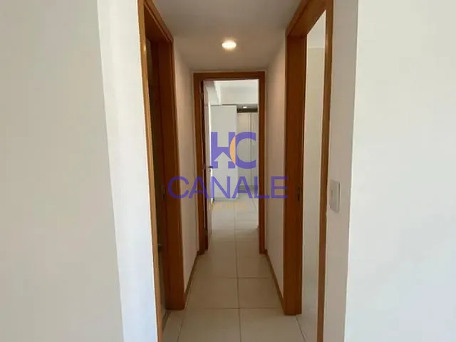 Apartamento com 65m² 2 quartos e 2 banheiros, para alugar, no bairro Jacarepaguá em Rio de Janeiro