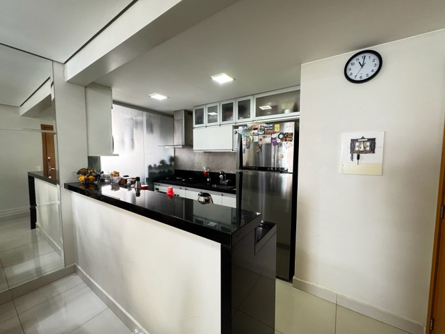 Apartamento com 80m² 3 quartos e 2 banheiros, à venda, no bairro Guará II em Brasília