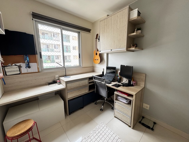 Apartamento com 80m² 3 quartos e 2 banheiros, à venda, no bairro Guará II em Brasília