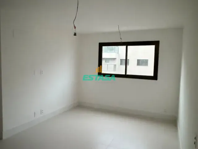 Apartamento 4 quartos e 4 banheiros, à venda, no bairro Botafogo em Rio de Janeiro