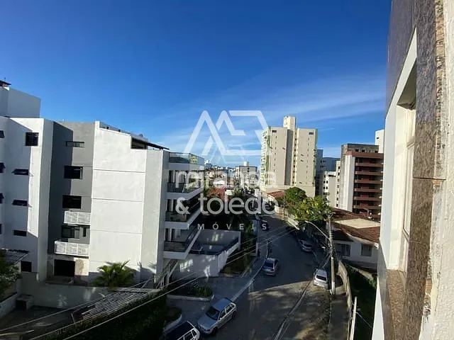 Apartamento com 77m² 2 quartos e 2 banheiros, à venda, no bairro Centro em Guarapari