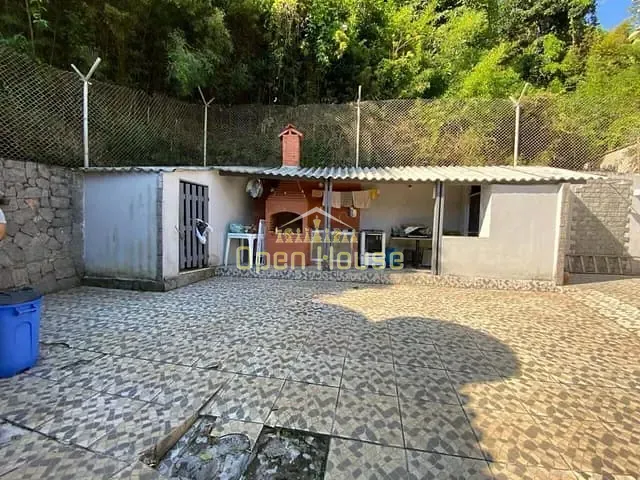 Apartamento 4 quartos e 4 banheiros, à venda, no bairro Minerlândia em Volta Redonda