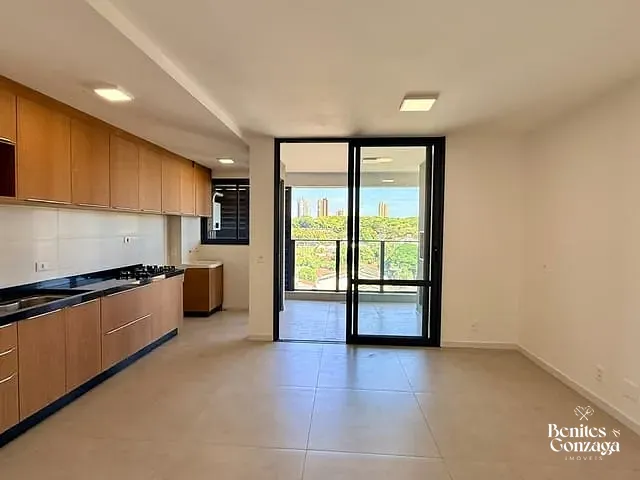 Apartamento com 184m² 3 quartos e 2 banheiros, à venda, no bairro Vila Bosque em Maringá