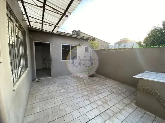 Apartamento 3 quartos e 3 banheiros, para alugar, no bairro Centro em Pelotas