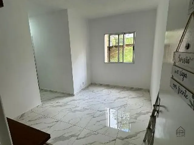 Apartamento com 51m² 2 quartos e 1 banheiro, à venda, no bairro Jardim Petrópolis em Cotia