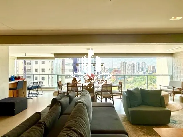 Apartamento 4 quartos e 5 banheiros, à venda, no bairro Santo Amaro em São Paulo