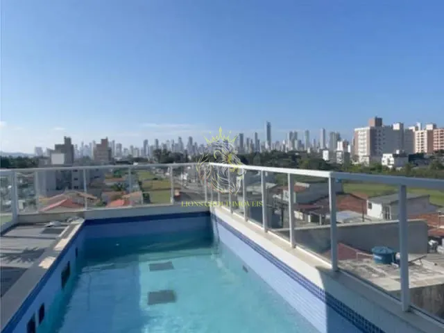 Apartamento 2 quartos e 2 banheiros, à venda, no bairro São Francisco de Assis em Camboriú