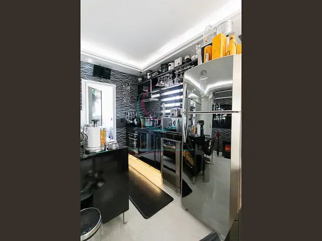 Apartamento 1 quarto e 1 banheiro, para alugar, no bairro Cerqueira César em São Paulo