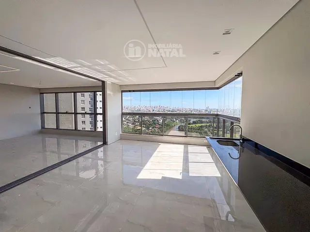 Apartamento com 441m² 4 quartos e 4 banheiros, à venda, no bairro Bela Suiça em Londrina