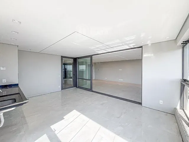 Apartamento com 441m² 4 quartos e 4 banheiros, à venda, no bairro Bela Suiça em Londrina